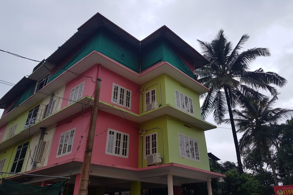 OYO 42048 Lions Residency, Sultan Bathery, Wayanad
