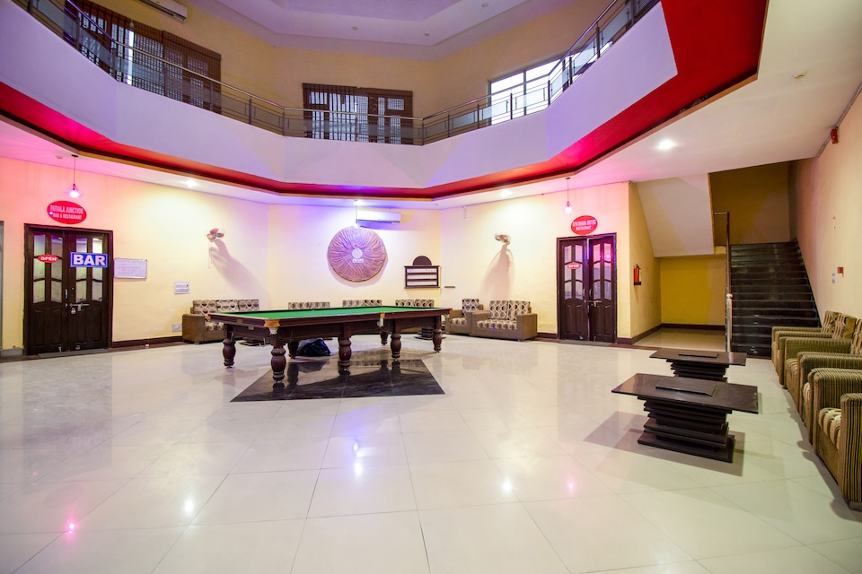 OYO 42064 Gymkhana Club Resort, Bahadurgarh, Bahadurgarh