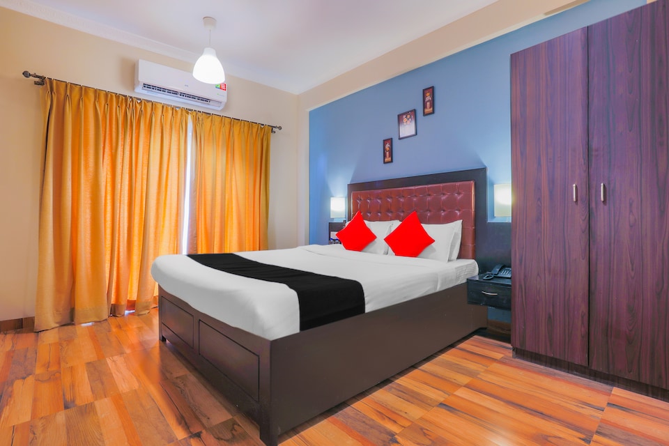 Capital O 42065 Royale Nirvana Resort, Baga Goa, Goa