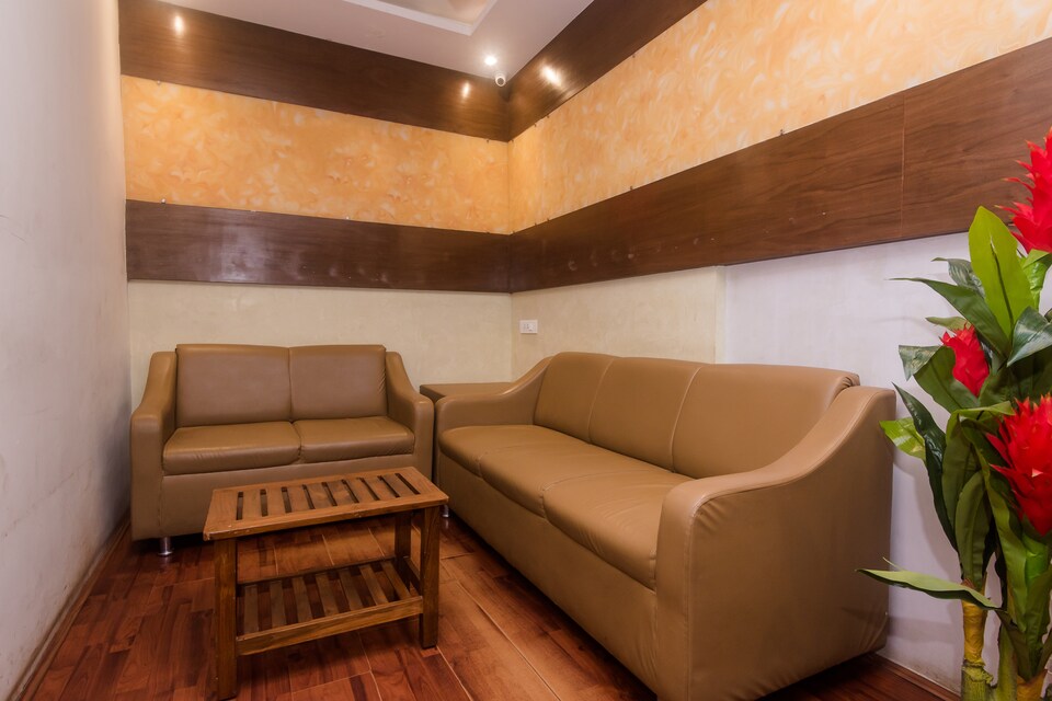 OYO 42079 Hotel Bkc Inn, Mumbai BKC, Mumbai