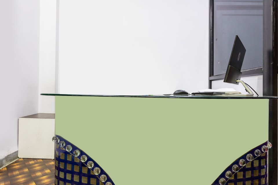 Collection O 42084 Rajshahi Hotel And Resort, Vijay Nagar Indore, Indore