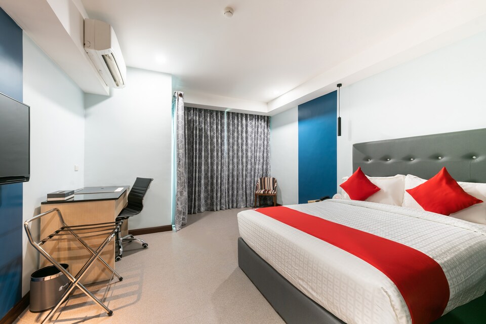 OYO 207 Bay Area Suites, Malate Manila, Manila