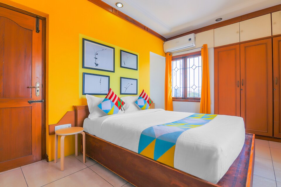 OYO 42109 Cozy 2bhk Near Ig Square, Pondicherry City Centre, Pondicherry