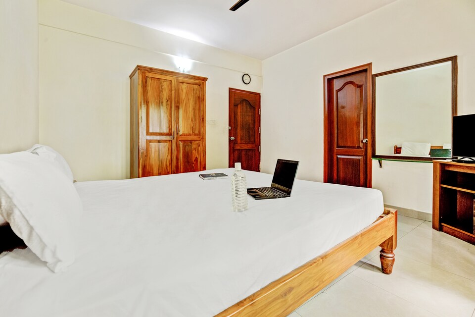 OYO LIFE BLR1566 BTM Layout, BTM Madiwala Bangalore, Bangalore