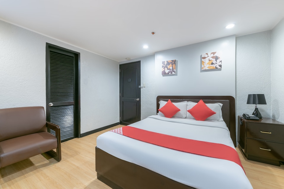 OYO 209 The Oasis Paco Park Hotel, Malate Manila, Manila