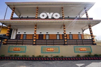 OYO 1048 Rahayu Bromo Hotel