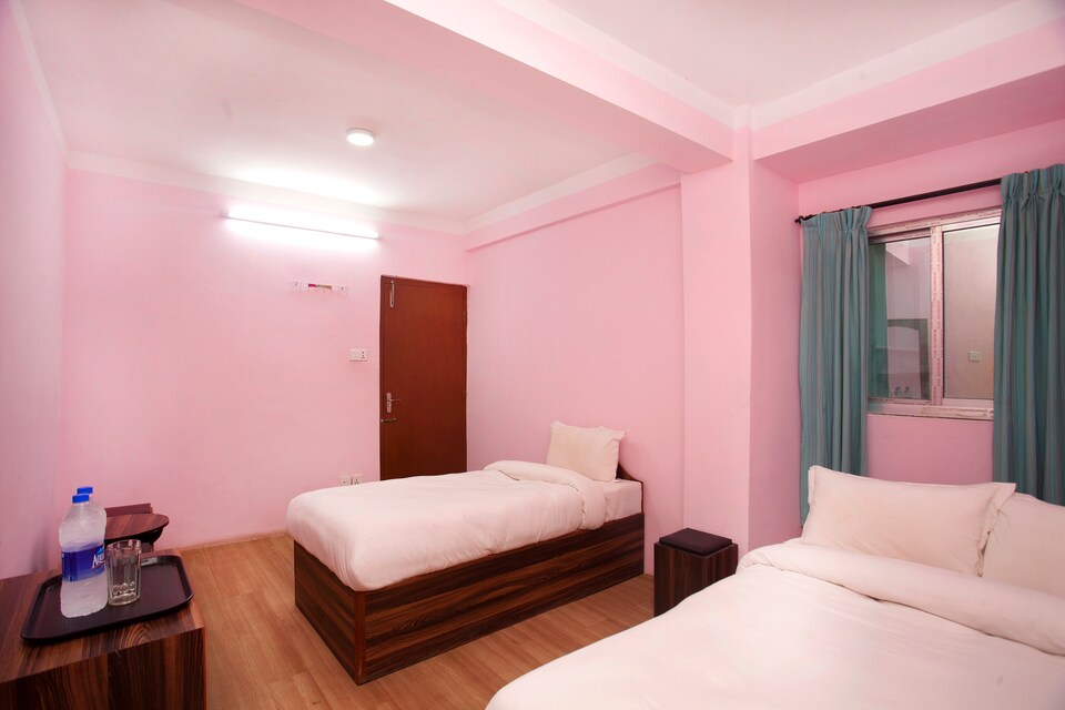 SPOT ON 464 Hotel Pahuna Ghar, New Bus Park Kathmandu, Kathmandu