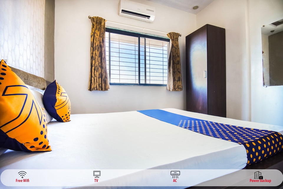 OYO 42238 Hotel Le Serene, Shirdi, Shirdi