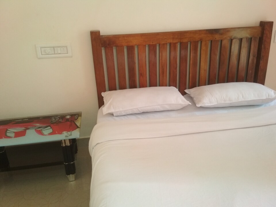 OYO 42252 Leaf Cottage, Anachal, Munnar