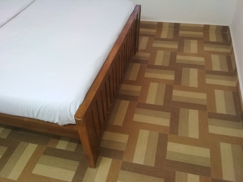 OYO 42252 Leaf Cottage, Anachal, Munnar