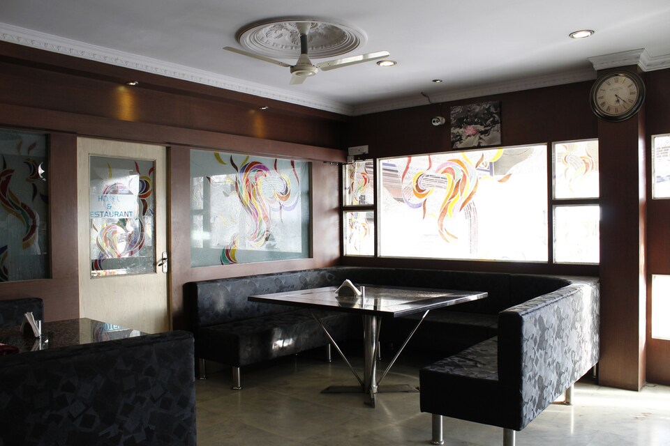 Collection O Hotel Bumchik, MP Nagar Bhopal, Bhopal