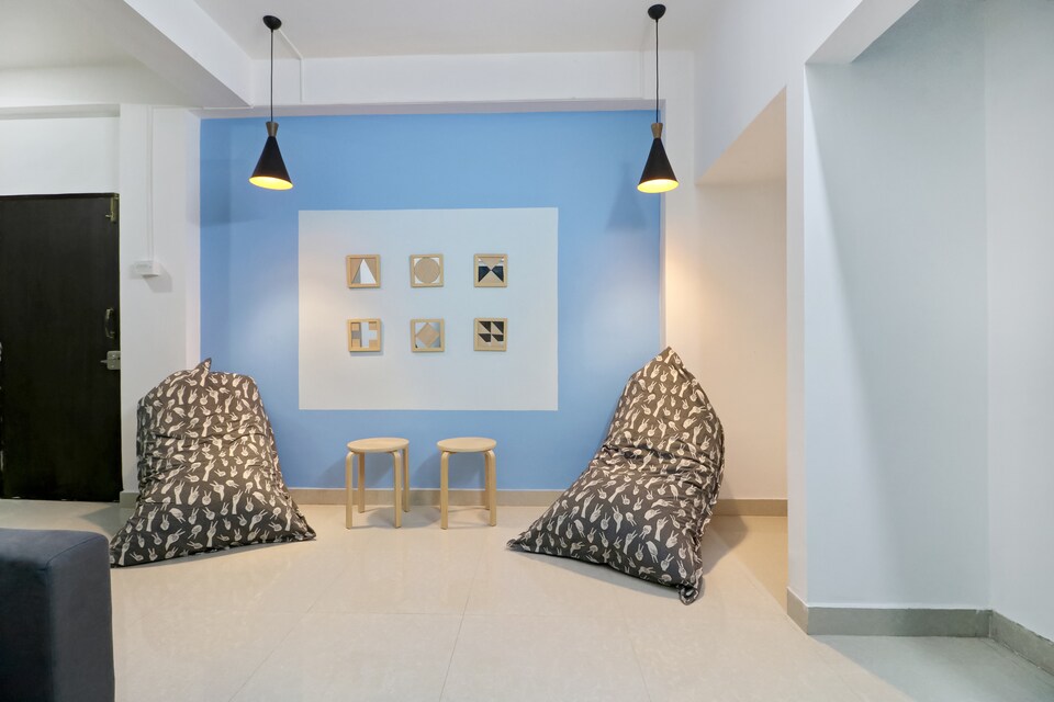 OYO Home 42258 Designer Stay Em Bypass, Ruby Hospital Kolkata, Kolkata