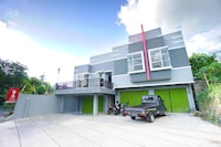 OYO 1064 Manado Airport Homestay