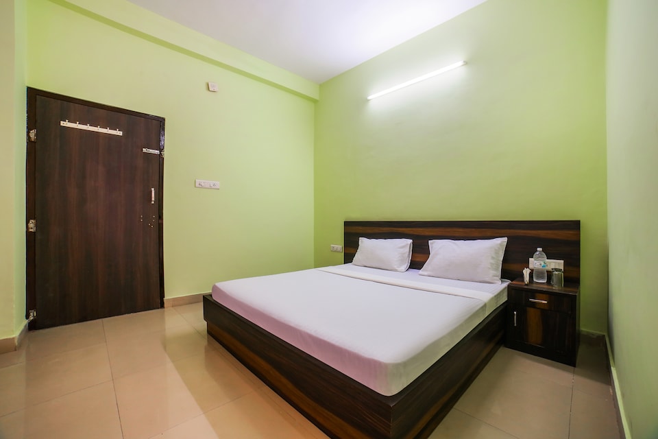 SPOT ON 42375 Hotel Keshar Palace, Vaishali Nagar Jaipur, Jaipur