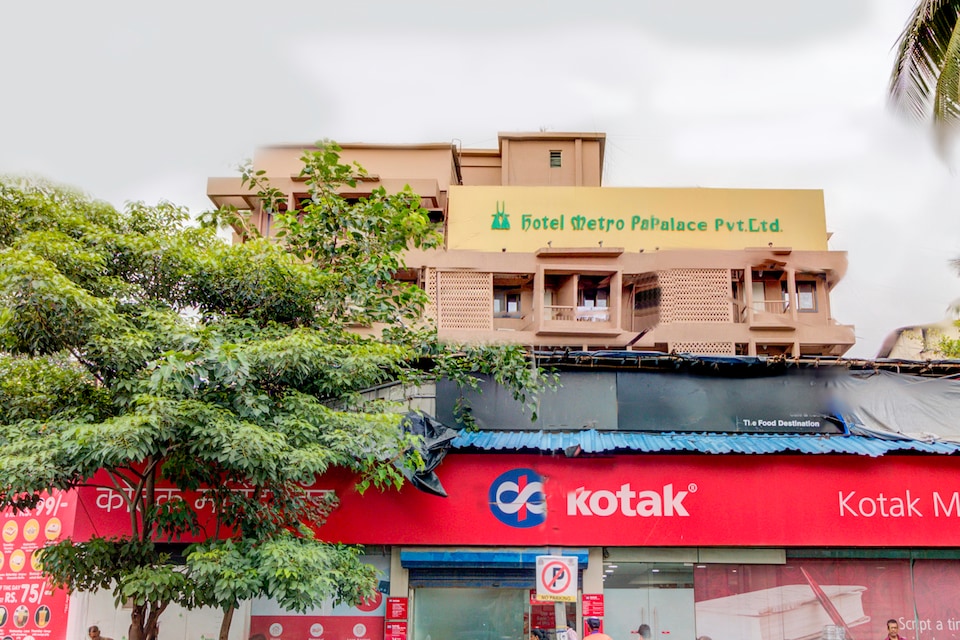 Capital O 42379 Hotel Metro Palace, Mumbai Bandra-Khar-Santacruz, Mumbai