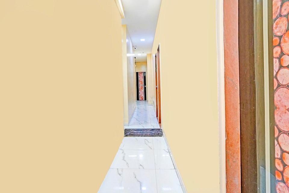 Hotel O Asma, Mumbai CST-Churchgate-Colaba, Mumbai