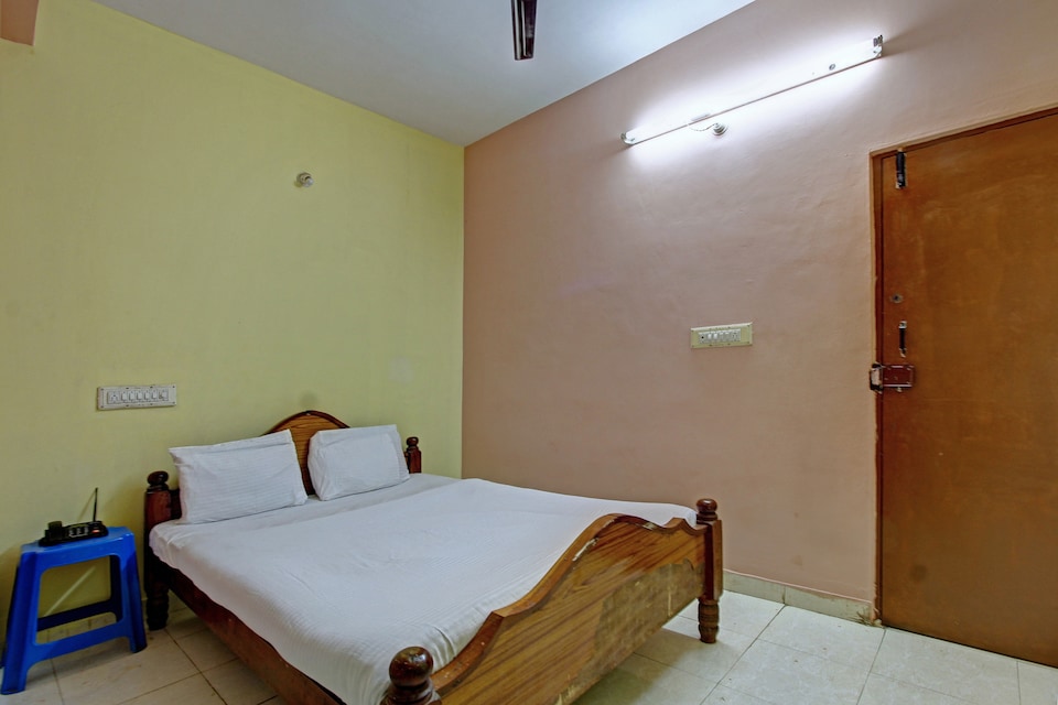 OYO 42528 Chamundeshwari Lodge & Boarding, Mysore Outer, Mysore