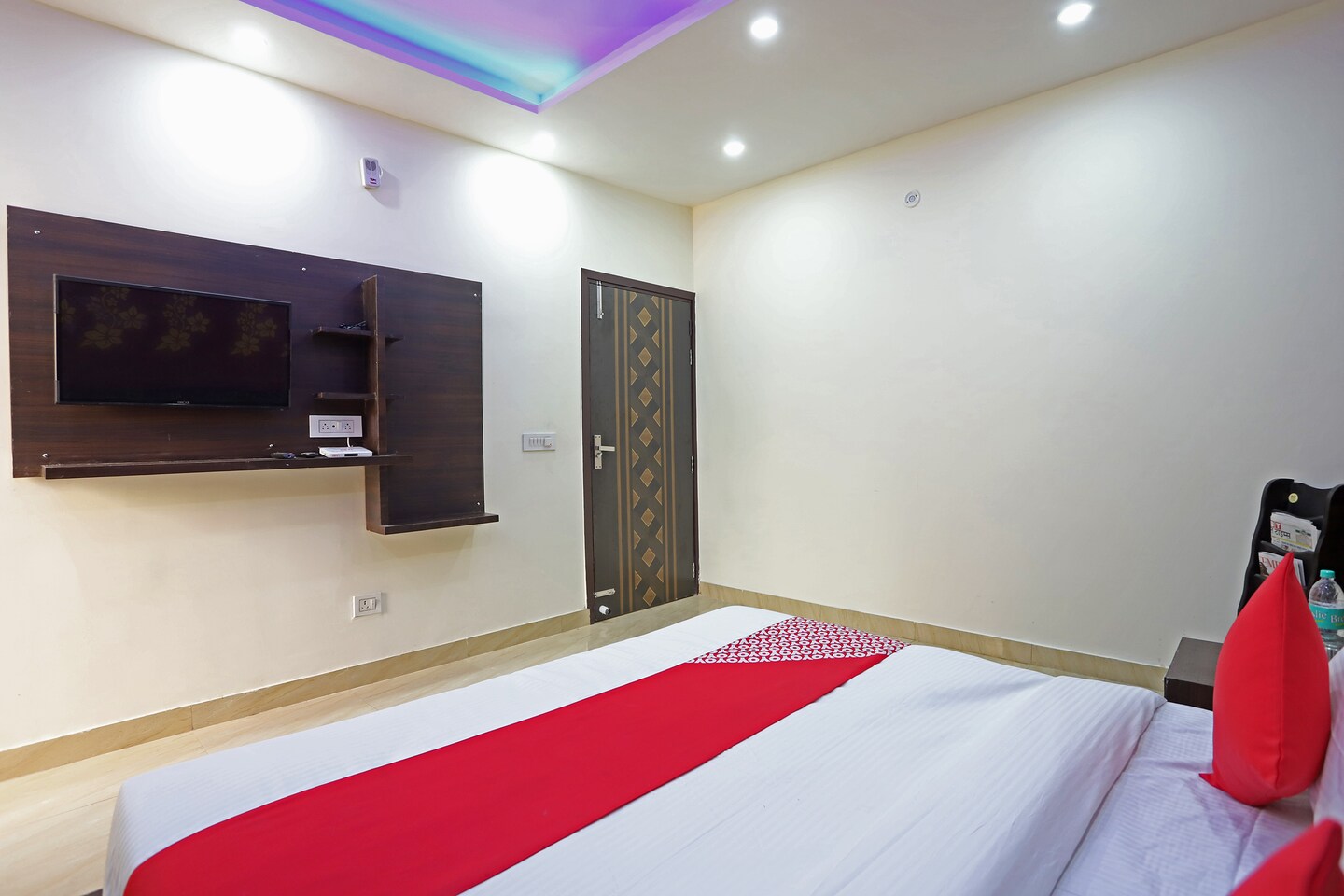 OYO 42619 Diamond Key Residency Delhi Delhi Hotel Reviews  Photos
