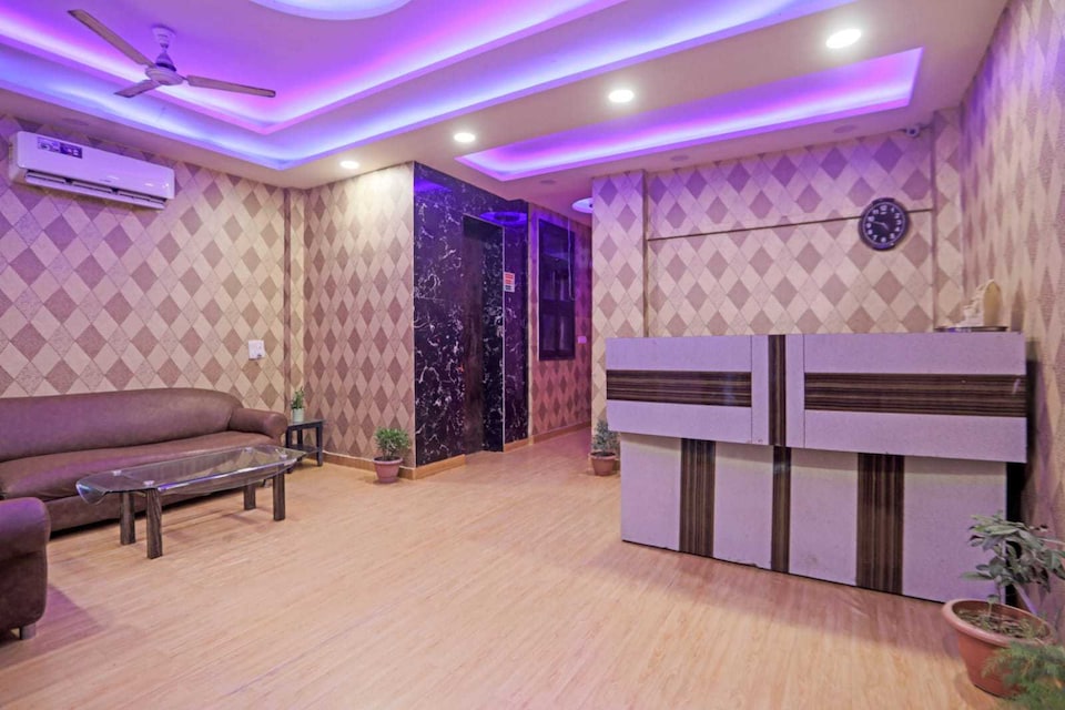 Hotel O Admiral Suites, Airport Delhi, Delhi Transit