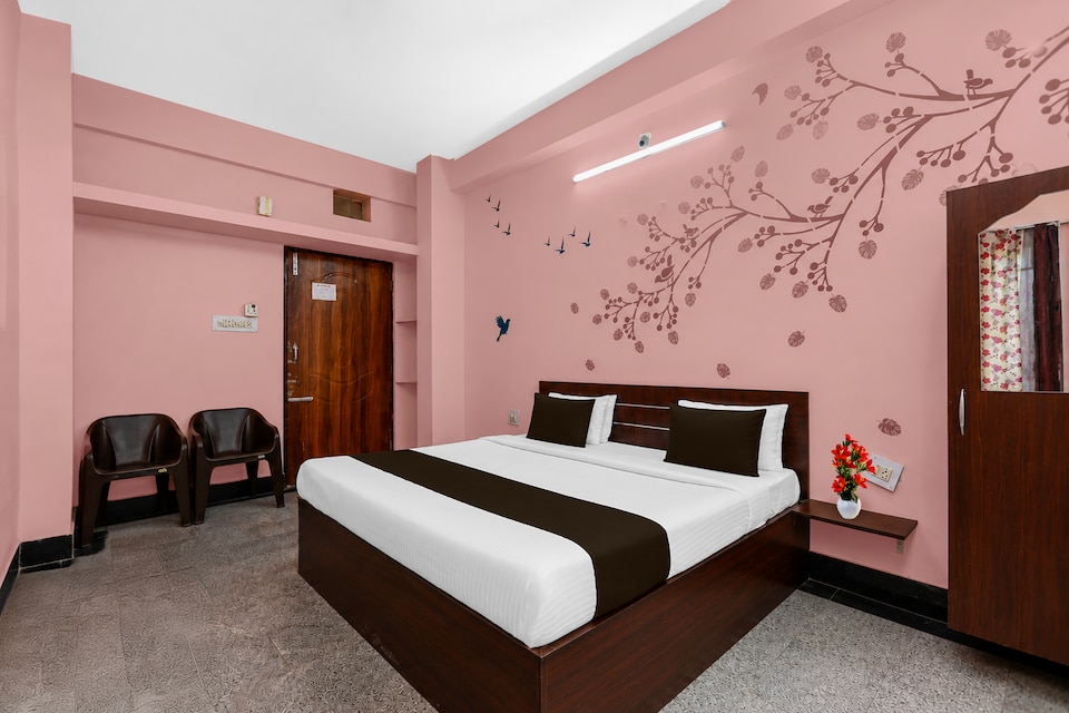 Collection O Sector 7 Cuttak Formerly Aarshi Palace, Cuttack, Cuttack