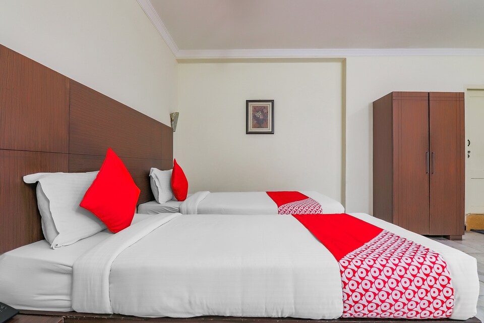 OYO 42638 Hotel Planet Grande, T Nagar Chennai, Chennai