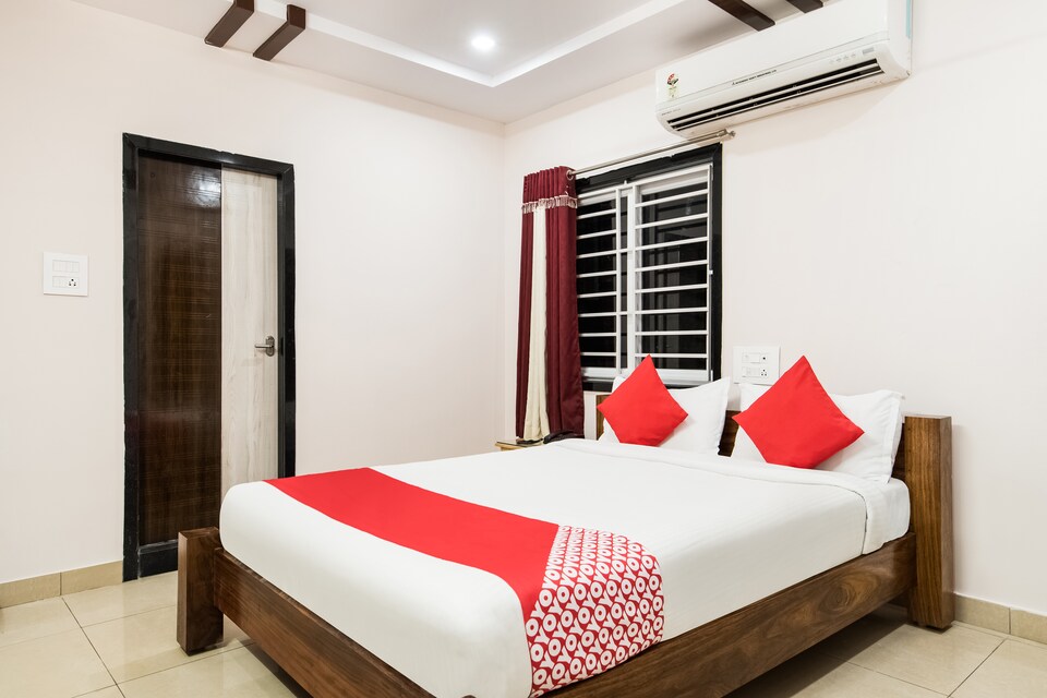 OYO 42644 Udupi Inn, Bhimavaram, Rajahmundry