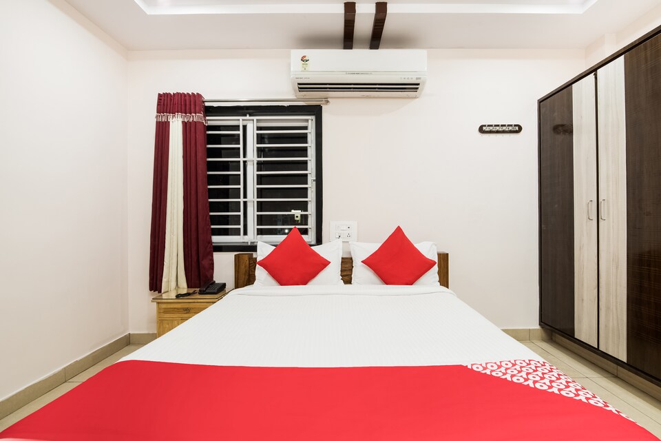 OYO 42644 Udupi Inn, Bhimavaram, Rajahmundry