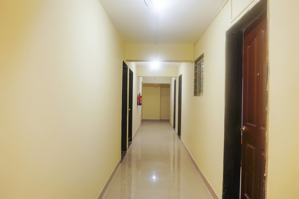 OYO Flagship 42650 Chandan Nagar, Kharadi Pune, Pune