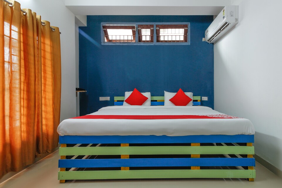 OYO Flagship 42653 Mazumder Inn Rukminigaon, GS Road Guwahati, Guwahati