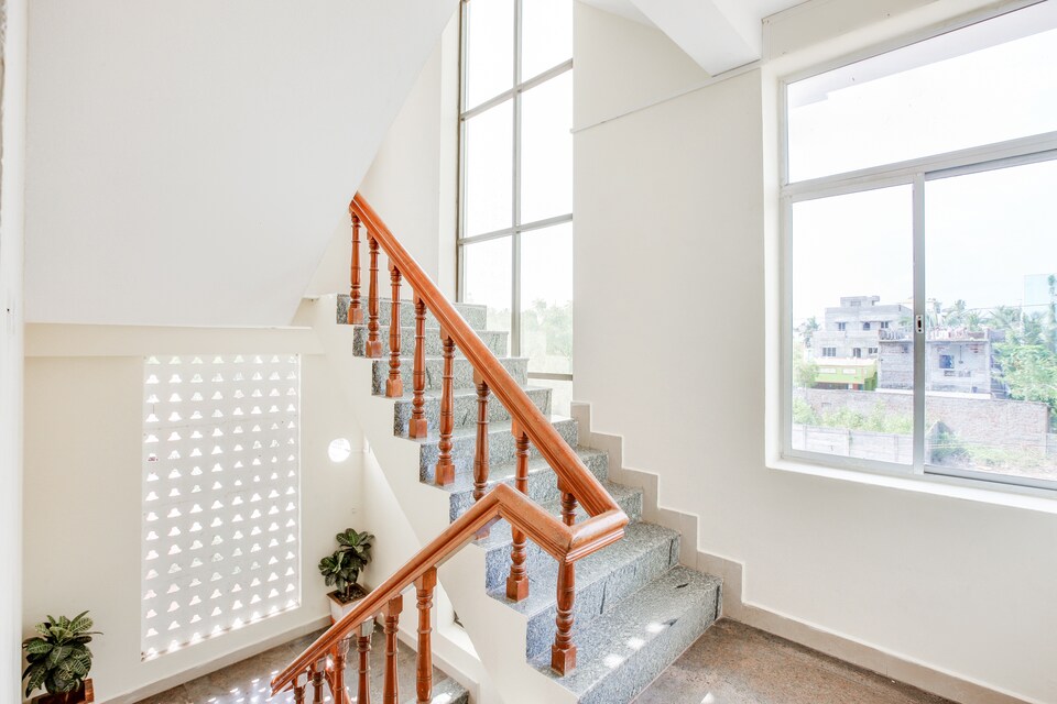 Flagship 42700 White Sand Guest House, Auroville City, Chennai