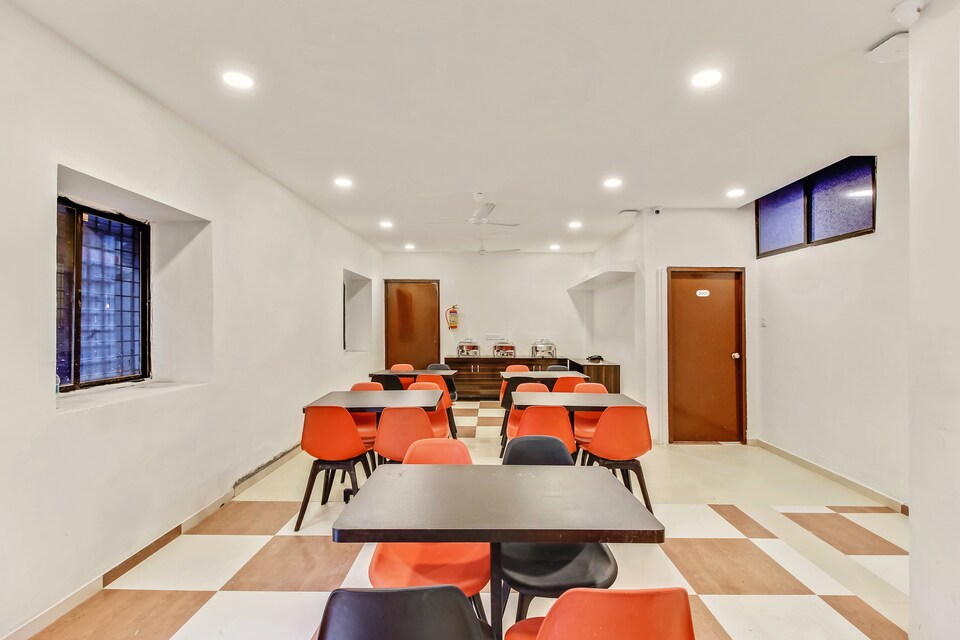 Hotel O Orient Classic, Hingna Road Nagpur, Nagpur