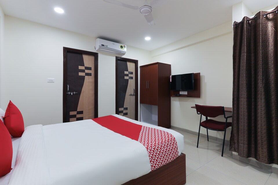 OYO Flagship 42718 Cozy Stay Scheme No. 94, Vijay Nagar Indore, Indore