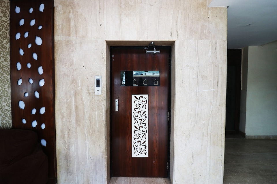 Collection O 42722 Utsav Inn, Airport Road - Raipur, Raipur