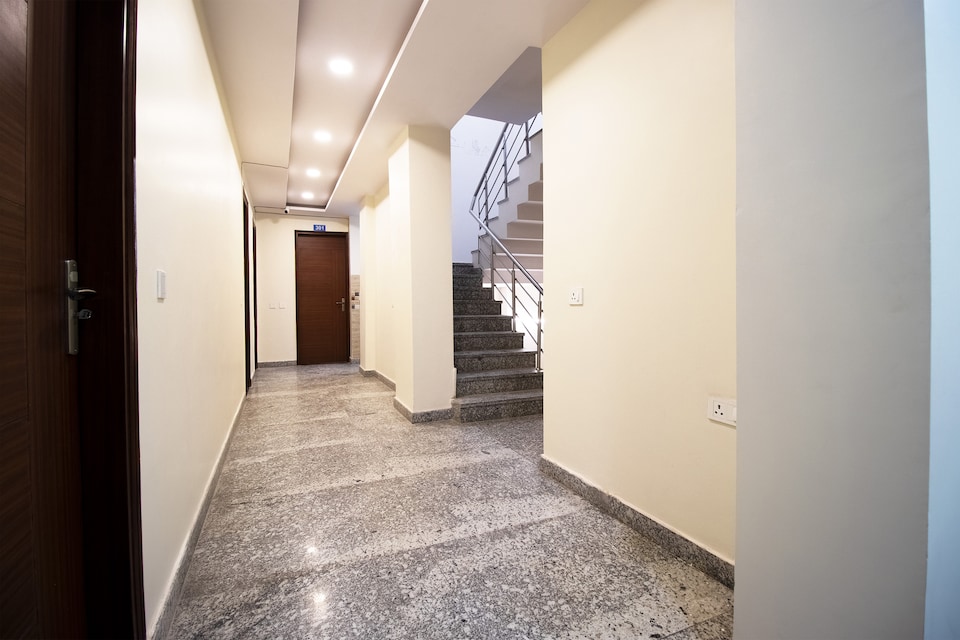 OYO 42732 24 HOME STAY, Rohini Delhi, Delhi