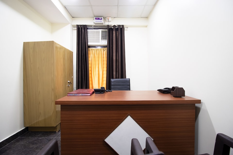 OYO 42732 24 HOME STAY, Rohini Delhi, Delhi