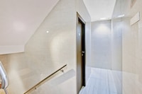 Hotel O Avenue Residency