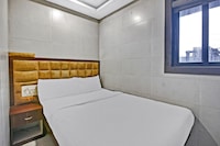 Hotel O Avenue Residency