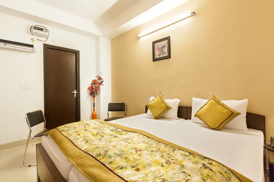 OYO Rooms 008 Noida Bhangel, Noida Expressway SEZ, Noida