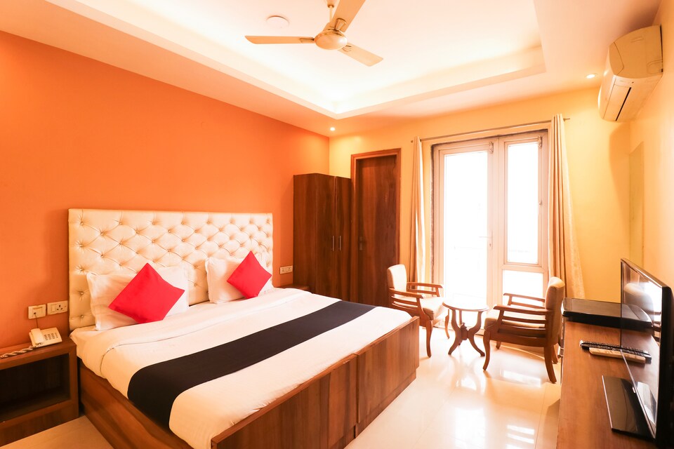 Capital O 666 Hotel GD House, Medanta, Gurgaon
