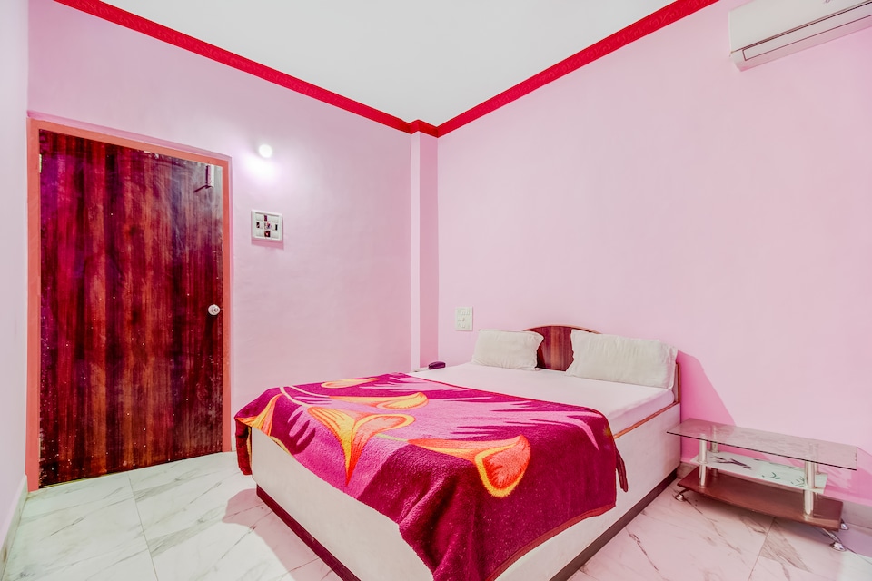 SPOT ON 42765 Om Sai Prasad Resto & Bar, Mumbai Panvel-CBD-Taloja, Mumbai