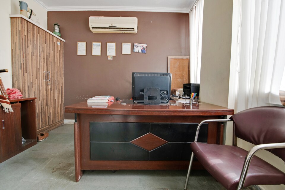 OYO 42870 Hotel Gorband, Neota, Neota