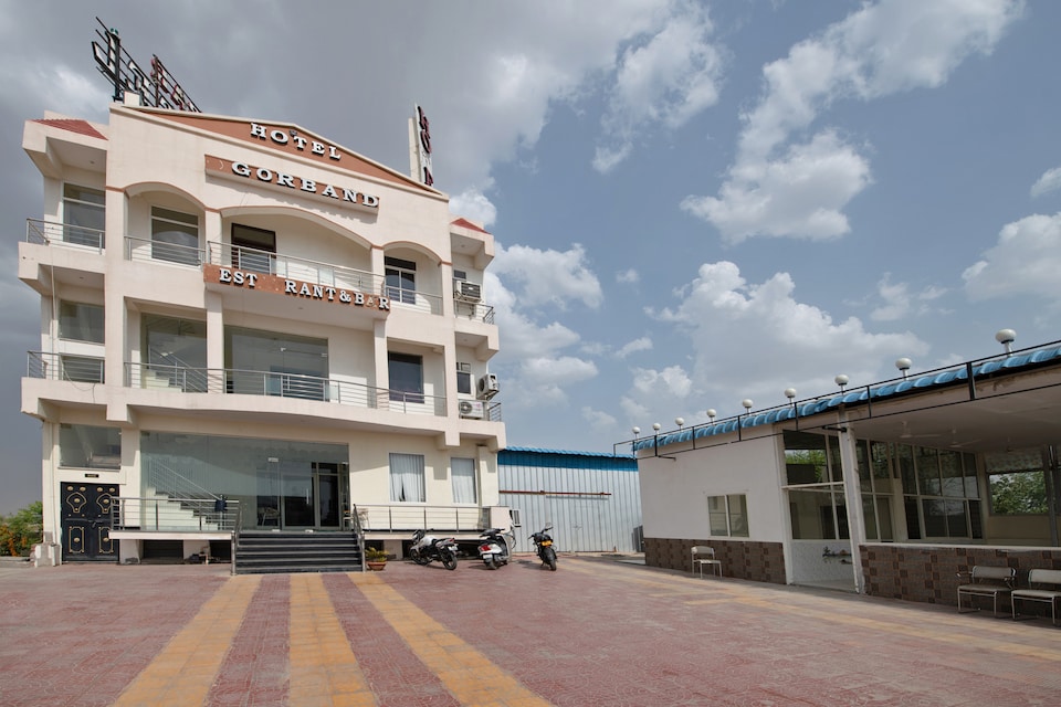 OYO 42870 Hotel Gorband, Neota, Neota