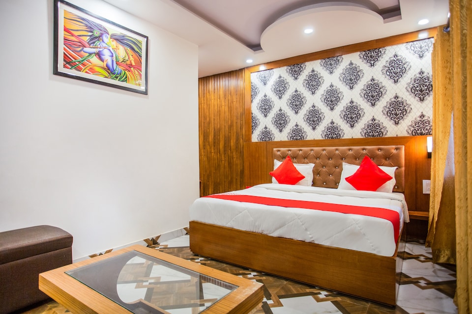 OYO 42783 Hotel Grand Aryavart, Laxman Jhoola Rishikesh, Rishikesh