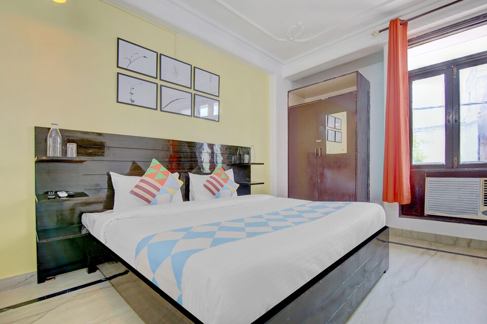 OYO 42791 Serene Stay Satbari, Saket Delhi, Delhi