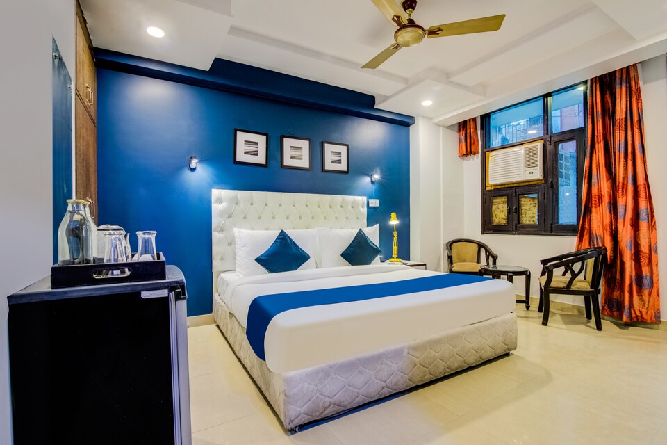 OYO SilverKey Hira Palace Near Sarita Vihar Metro Station, Okhla Jasola Delhi, Delhi