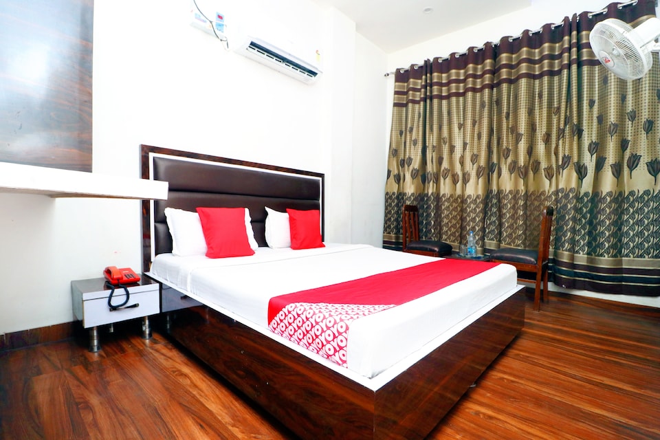 OYO 42897 Shiv Shankar Guest House, Golden Temple Road Amritsar, अमृतसर