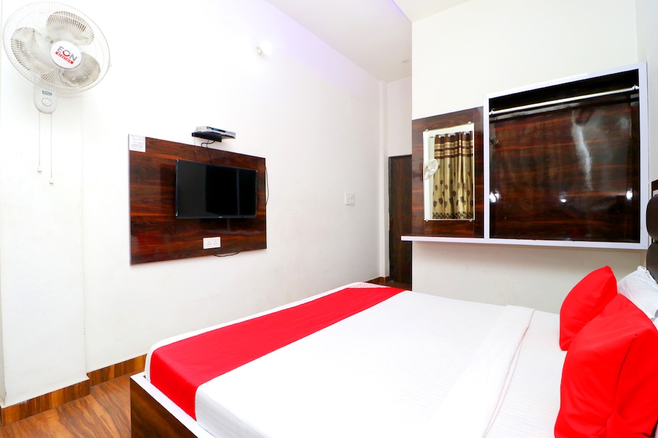 OYO 42897 Shiv Shankar Guest House, Golden Temple Road Amritsar, अमृतसर