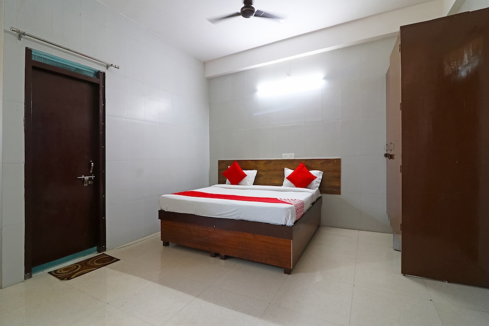 OYO 42942 Onn Regency, Meerut, Meerut