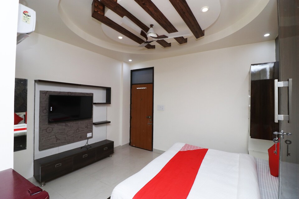 OYO 42966 Rv Homes, Cyber City, Gurgaon