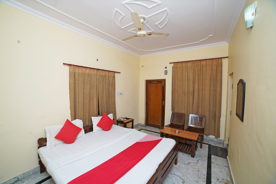 OYO 42988 Relax Inn, Tikonia Haldwani, Haldwani